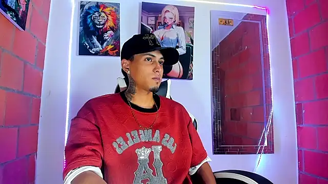 Snapshot of Liam_lee chatting on 03-14-26, 11:32 Liam lee online show from 03-14-26, 11:32