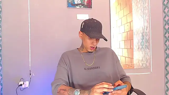 Snapshot of Liam_lee chatting on 07-02-26, 09:10 Liam lee online show from 07-02-26, 09:10