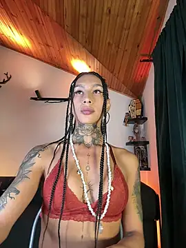 Snapshot of Juana_777 chatting on 05-30-26, 03:14 Juana 777 online show from 05-30-26, 03:14