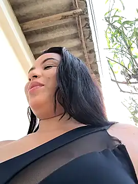 Francesca ferrari online show from 01-04-25, 08:16