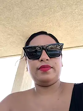 Francesca ferrari online show from 02-03-25, 07:42