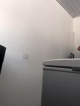 Francesca ferrari online show from 11-24-25, 07:24