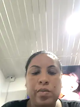 Francesca ferrari online show from 05-11-26, 10:51