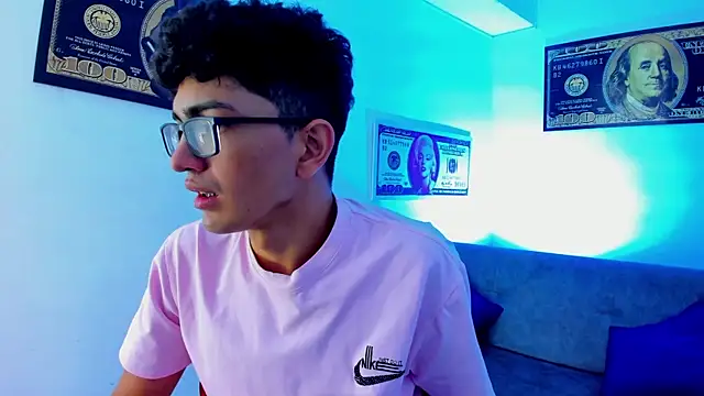 TylerWhite  online show from 01-09-25, 05:55