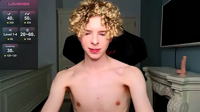 Snapshot of Kudi_Minnt chatting on 10-13-25, 05:13 Kudi Minnt online show from 10-13-25, 05:13