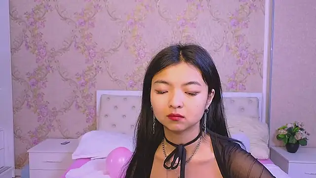 Snapshot of Shy_Kira chatting on 02-03-25, 12:36 Shy Kira online show from 02-03-25, 12:36