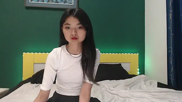 Snapshot of Shy_Kira chatting on 03-02-26, 09:27 Shy Kira online show from 03-02-26, 09:27