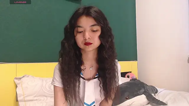Snapshot of Shy_Kira chatting on 05-29-26, 08:45 Shy Kira online show from 05-29-26, 08:45