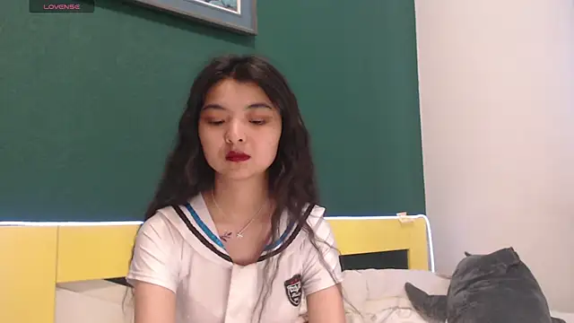Snapshot of Shy_Kira chatting on 06-01-26, 08:49 Shy Kira online show from 06-01-26, 08:49