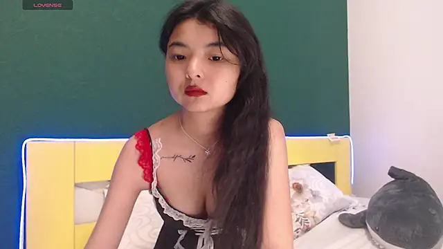 Snapshot of Shy_Kira chatting on 06-02-26, 08:49 Shy Kira online show from 06-02-26, 08:49