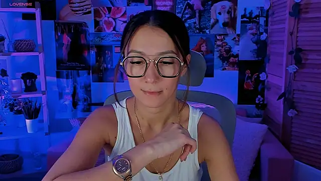 LanaBaker online show from 03-18-25, 02:47