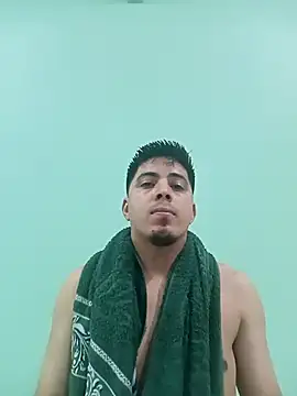 Snapshot of Fiel77 chatting on 05-06-26, 10:26 Fiel77 online show from 05-06-26, 10:26
