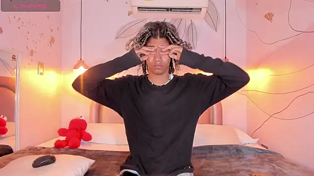 Maxim-Walker online show from 02-03-25, 03:09