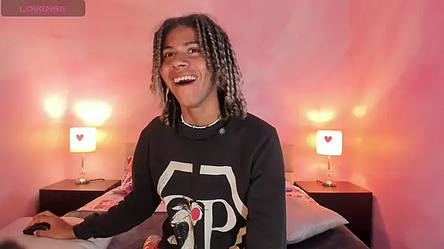 Maxim-Walker online show from 03-14-25, 03:04