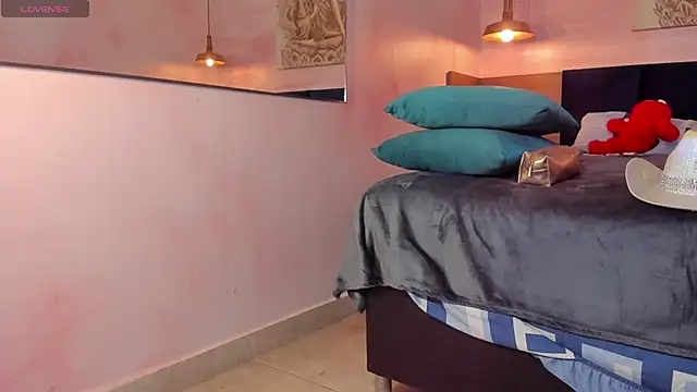 Maxim-Walker online show from 03-15-25, 06:14