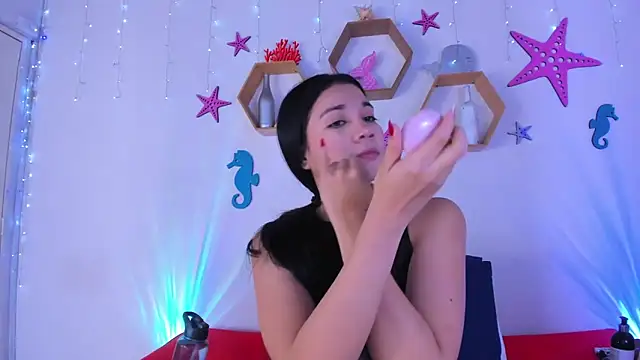 Emiily Parkerr online show from 02-05-26, 03:11