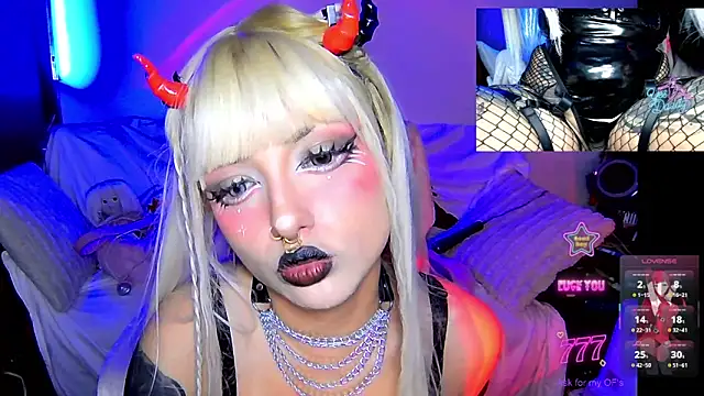 Snapshot of HollyDominic chatting on 03-16-26, 12:09 HollyDominic online show from 03-16-26, 12:09