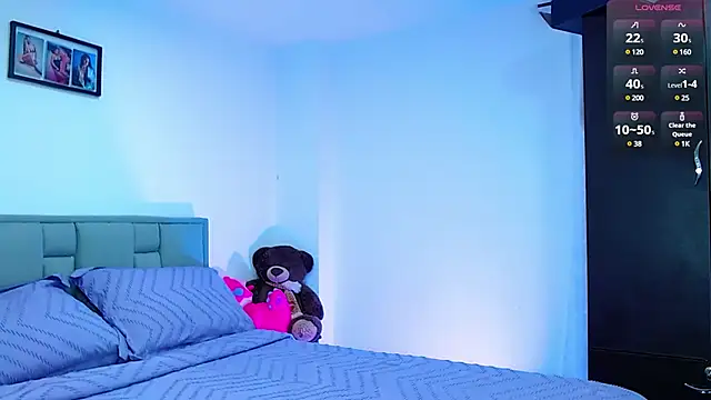 Snapshot of astrid-omega chatting on 03-14-25, 12:32 astrid-omega online show from 03-14-25, 12:32