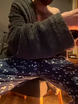 BigDEZZZzz online show from 12-05-24, 01:03