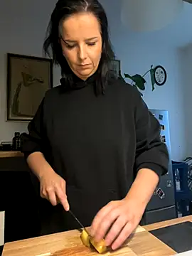 Off  Melonenmandy online show from 10-08-25, 03:42