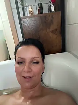 Off  Melonenmandy online show from 06-15-26, 02:19