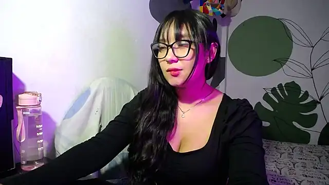 Snapshot of Anny_Angelic chatting on 02-02-25, 06:04 Anny Angelic online show from 02-02-25, 06:04