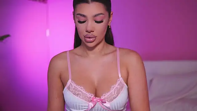 NatyDesiree online show from 02-25-25, 05:08