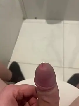 Snapshot of Sexygoat30 chatting on 10-22-25, 04:35 Sexygoat30 online show from 10-22-25, 04:35