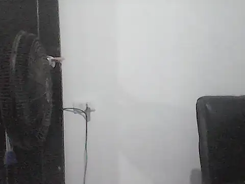 SaucyAffair0 online show from 05-10-26, 12:49