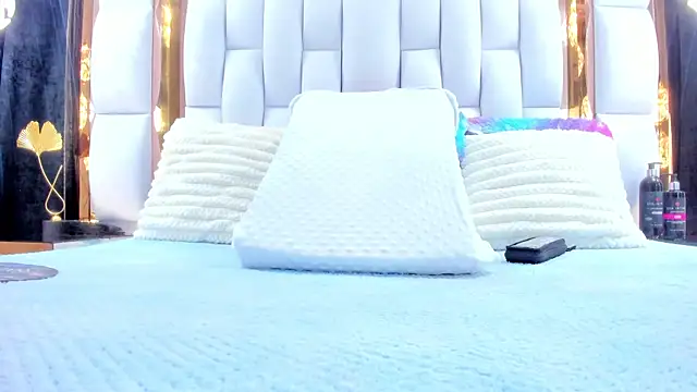 RileySweett online show from 11-11-25, 11:32