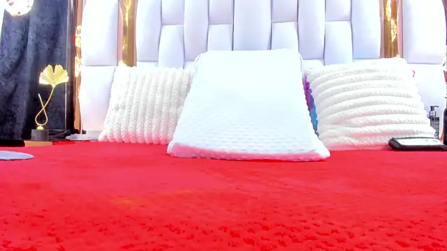 RileySweett online show from 11-13-25, 11:42