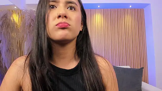 paulina sweett  online show from 01-17-25, 02:07