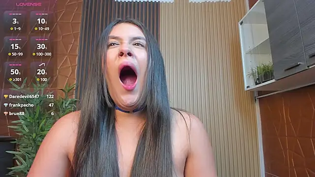 paulina sweett  online show from 02-18-25, 06:26