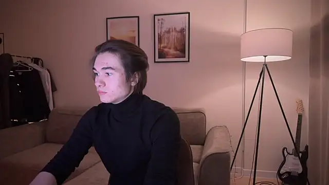 Snapshot of MarkusDean chatting on 01-13-25, 04:18 MarkusDean online show from 01-13-25, 04:18