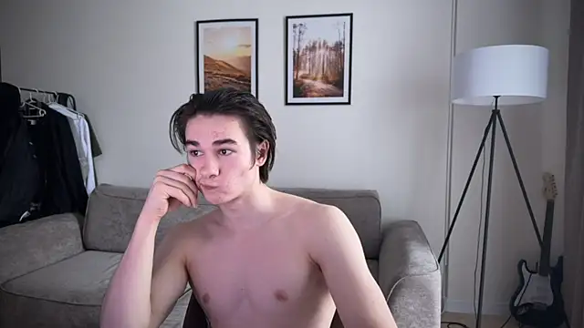 Snapshot of MarkusDean chatting on 01-17-25, 09:06 MarkusDean online show from 01-17-25, 09:06