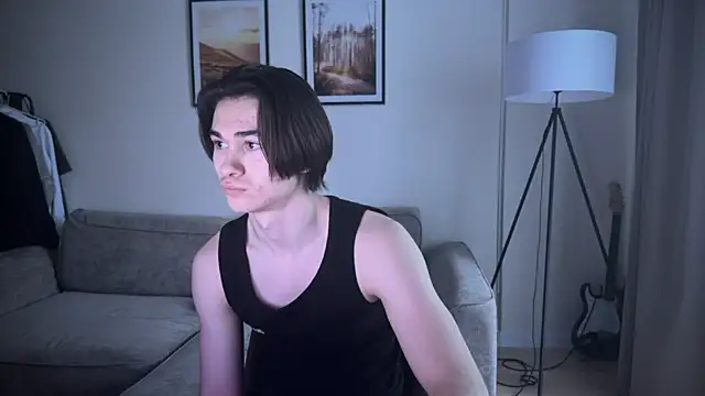 Snapshot of MarkusDean chatting on 01-18-25, 10:06 MarkusDean online show from 01-18-25, 10:06