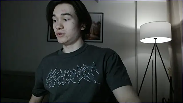 Snapshot of MarkusDean chatting on 02-02-25, 12:13 MarkusDean online show from 02-02-25, 12:13