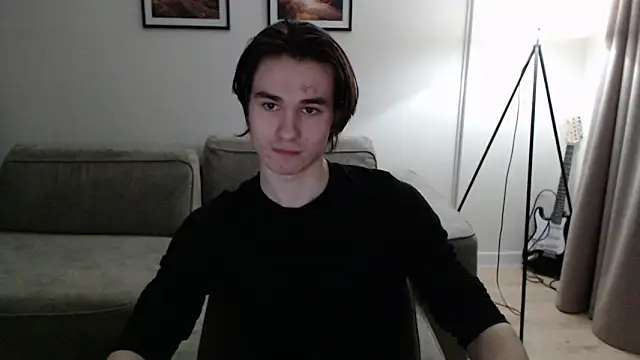 Snapshot of MarkusDean chatting on 02-06-25, 04:47 MarkusDean online show from 02-06-25, 04:47
