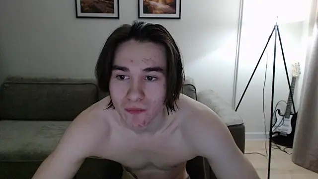 Snapshot of MarkusDean chatting on 02-11-25, 02:35 MarkusDean online show from 02-11-25, 02:35