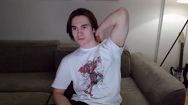 Snapshot of MarkusDean chatting on 02-16-25, 03:48 MarkusDean online show from 02-16-25, 03:48