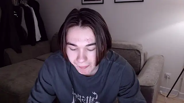 Snapshot of MarkusDean chatting on 02-19-25, 02:12 MarkusDean online show from 02-19-25, 02:12