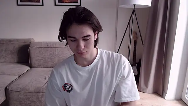 Snapshot of MarkusDean chatting on 02-20-25, 09:22 MarkusDean online show from 02-20-25, 09:22