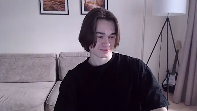 Snapshot of MarkusDean chatting on 03-02-25, 12:01 MarkusDean online show from 03-02-25, 12:01