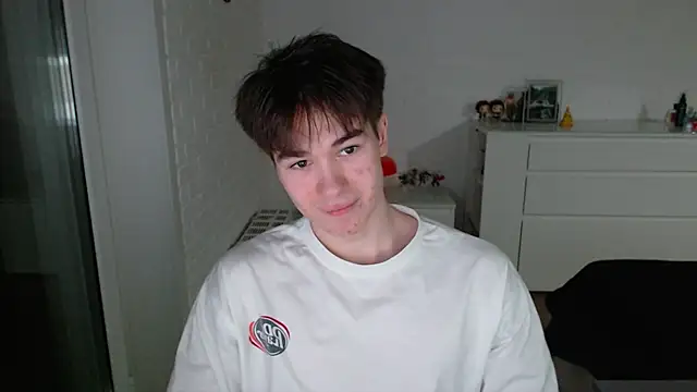 MarkusDean online show from 11-19-25, 03:56