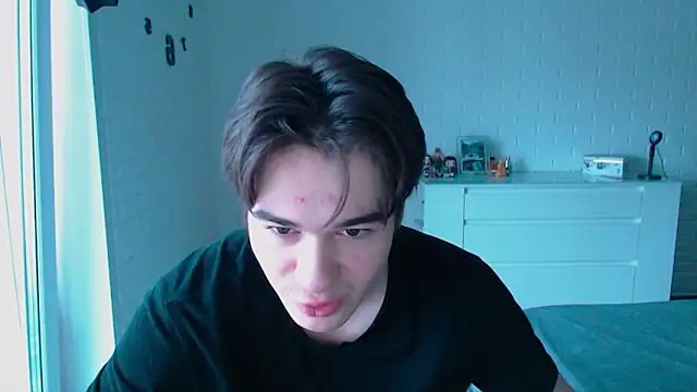 Snapshot of MarkusDean chatting on 02-10-26, 05:33 MarkusDean online show from 02-10-26, 05:33