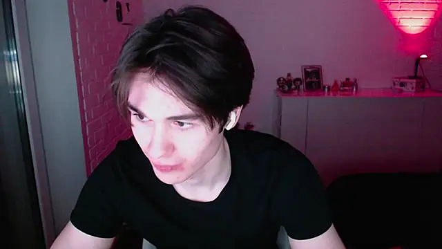 Snapshot of MarkusDean chatting on 03-13-26, 06:58 MarkusDean online show from 03-13-26, 06:58