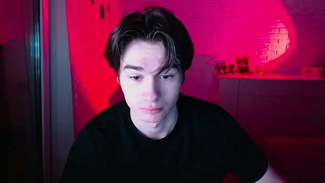 Snapshot of MarkusDean chatting on 03-18-26, 05:16 MarkusDean online show from 03-18-26, 05:16