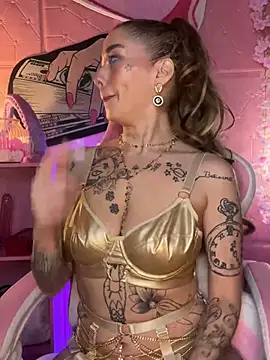 Chachou000 online show from 02-03-25, 07:10