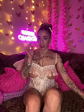 Chachou000 online show from 03-21-25, 07:35