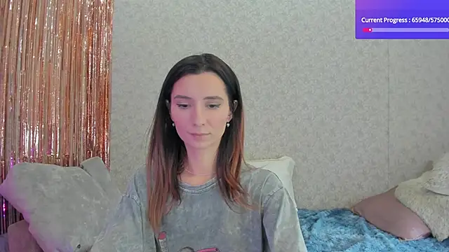 crystalnut online show from 01-26-25, 06:17